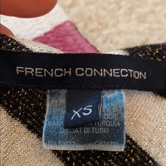 FRENCH CONNECTION Asymmetrical TOP - Picture 6 of 7